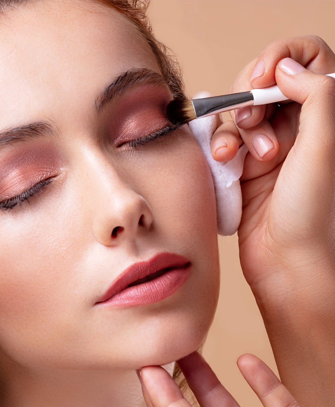 EYE BRUSH