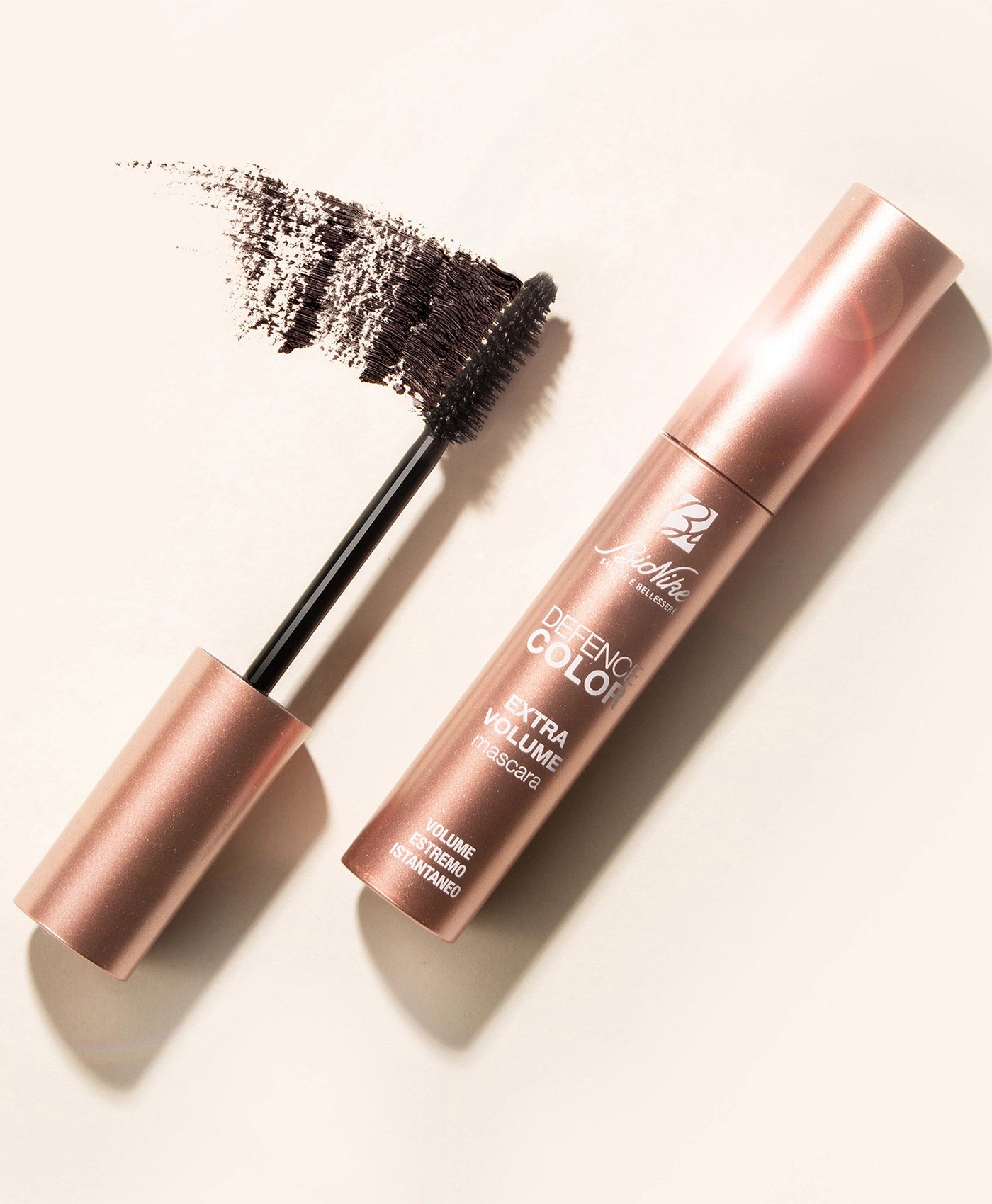 EXTRA VOLUME MASCARA